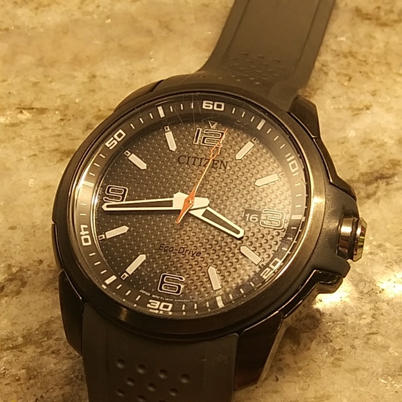 Mens Eco-drive Citizen Watch - Picture 3 of 3